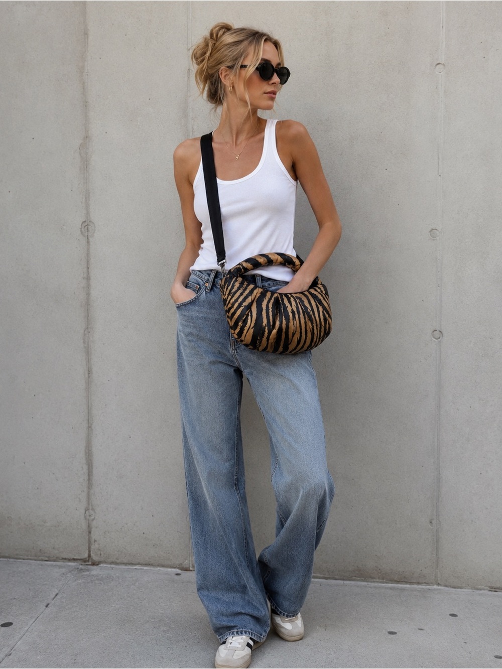 Roberto Cavalli / Le Sportsac collaboration animal print Crossbody/handle bag